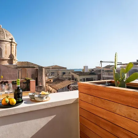 -Casa Santini- Charming 3 Bedrooms House In Ortigia By Cala Rossa Syracuse Exterior photo