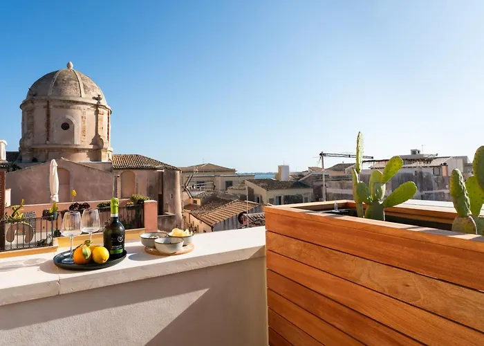 -Casa Santini- Charming 3 Bedrooms House In Ortigia By Cala Rossa