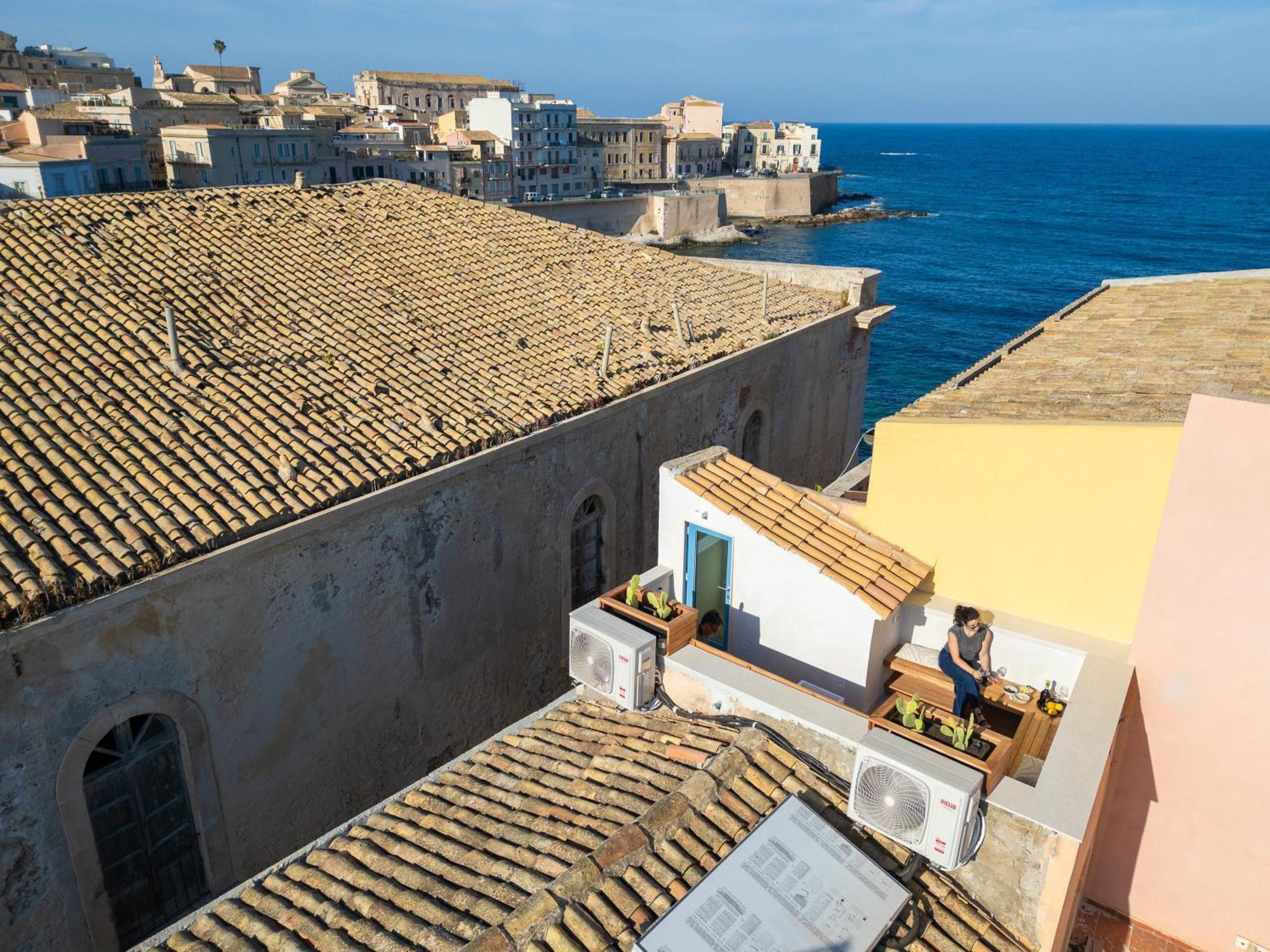 -casa Santini- Charming 3 Bedrooms House In Ortigia By Cala Rossa